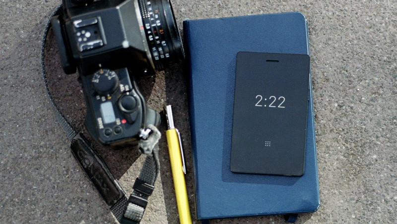 Light Phone 2 — самый минималистичный смартфон в мире
